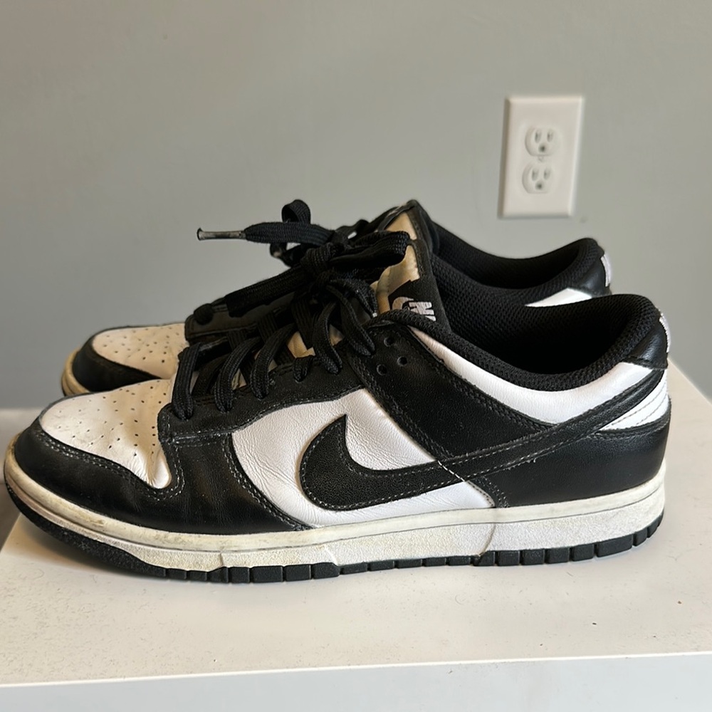 Nike Dunks Panda - Classic Black and White
